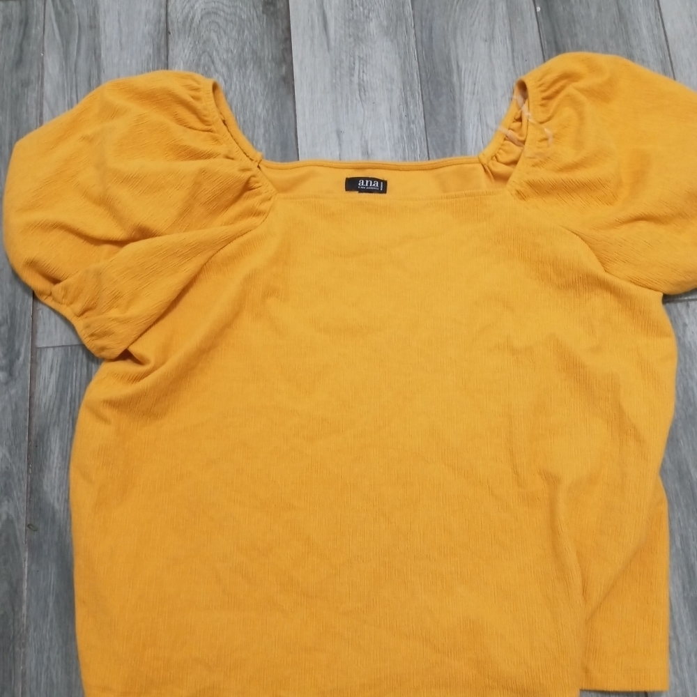 A.n.a off the shoulderZinnia Gold Ribbed Stretch Short Balloon Sleeves Blouse 3X